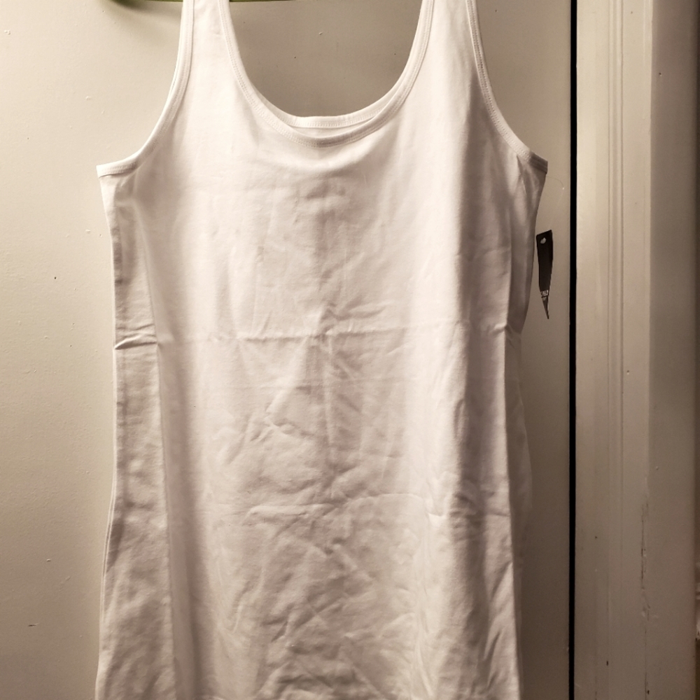 Torrid white scoop neck tank top